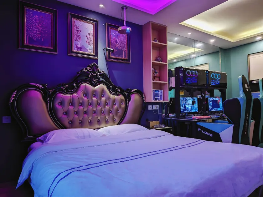 LeSpeed Esports Theme Hotel - Image 1