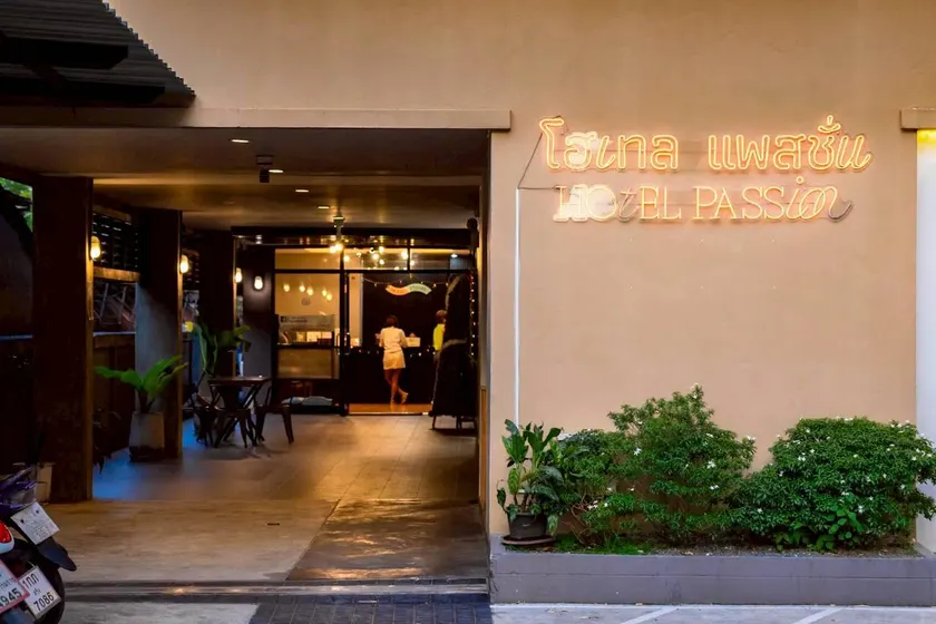 Hotel Passion - Image 1