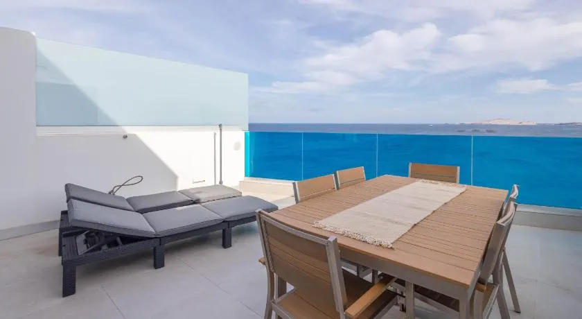 Golden Terrace - Melenara Beach Stay - Image 1