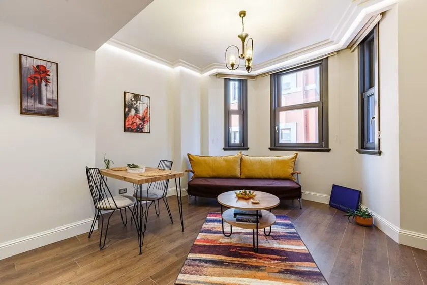 Central Modern House in Taksim near Istiklal - Image 1