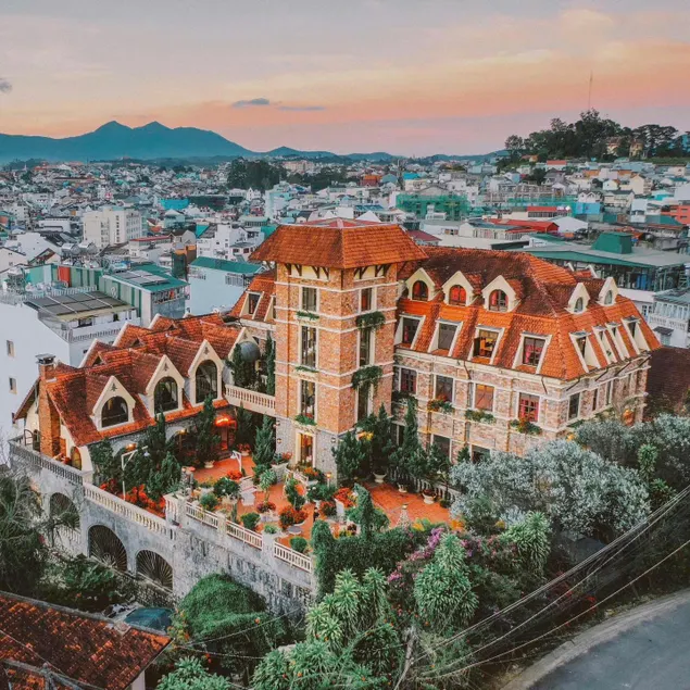 Saphir Dalat Hotel - Image 1