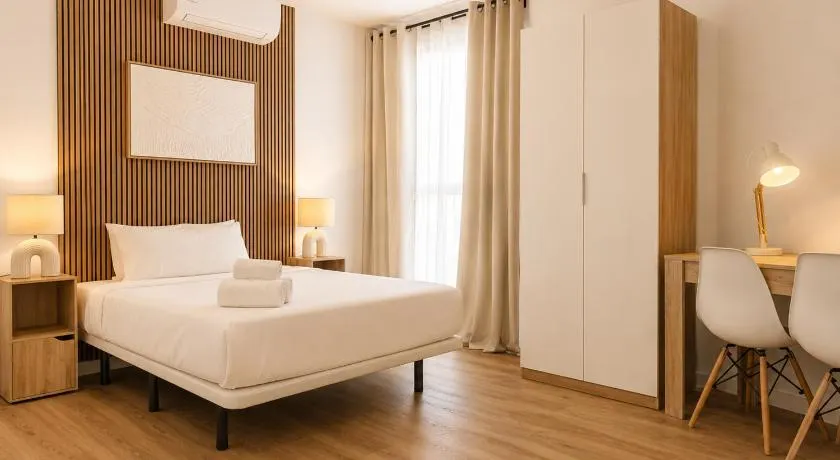 Aparthotel Fuenlabrada Central - Image 1