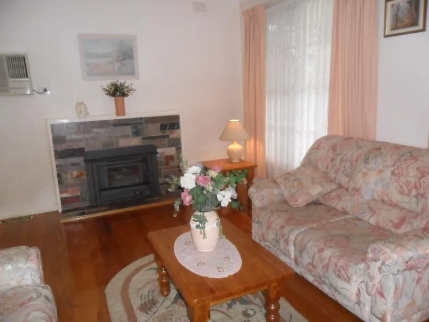 Doncaster Grange Accommodation - Image 1