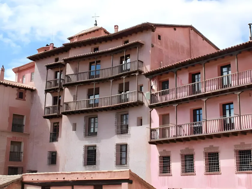 Albergue Albarracín - Image 1