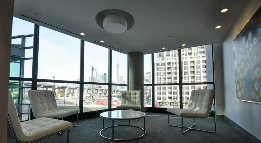Skyline Suites - 7 out of 10 Stars - Image 1