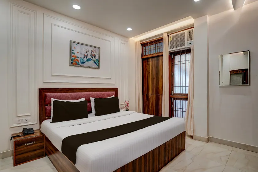 Hotel O Taj Park Way - Image 1