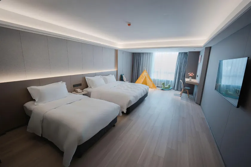 Joy Hotel Huzhou - Image 1