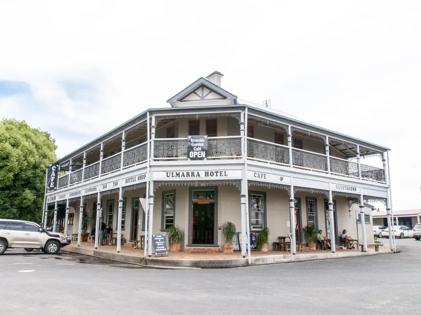 Ulmarra Hotel - Image 1