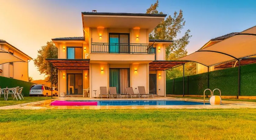 Holiday Villa Mila - Image 1