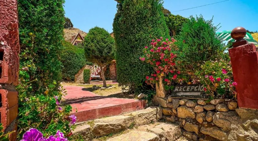 Hostal Sol y Lago - Image 1
