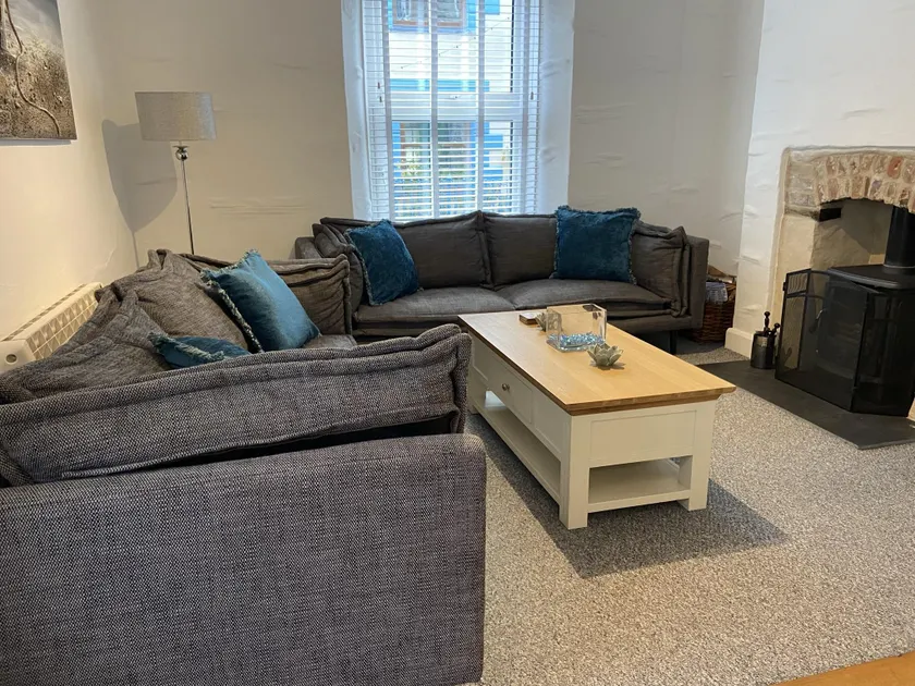 Triple Deck Cottage - 2mins from Mevagissey Harbour - Image 1