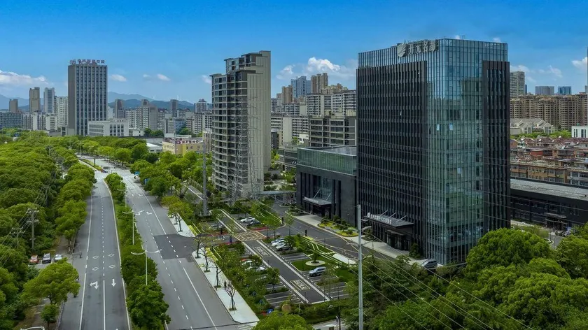 Changxing Taihu Kaiyuan Mingdu Hotel - Image 1