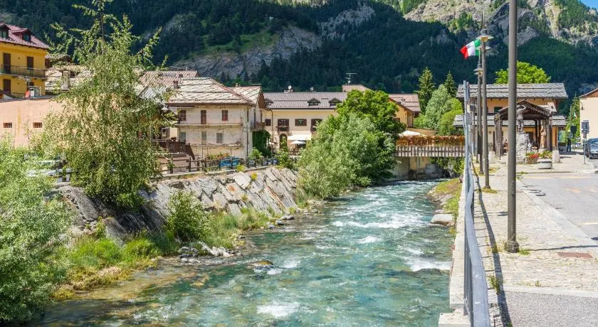 Studio La Finestra Sulle Piste with Balcony and Garage - Happy Rentals - Image 1