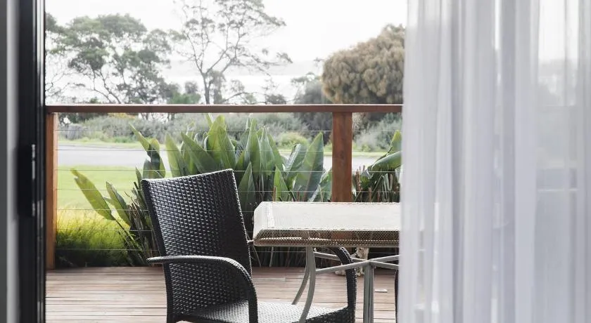 Ananda 2 -Room with a Sea View - Image 1