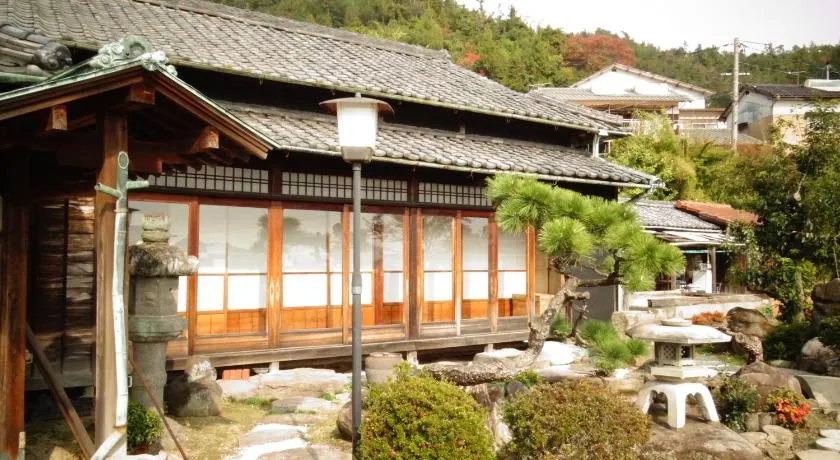 Guest House Toranjyo-lit - Image 1