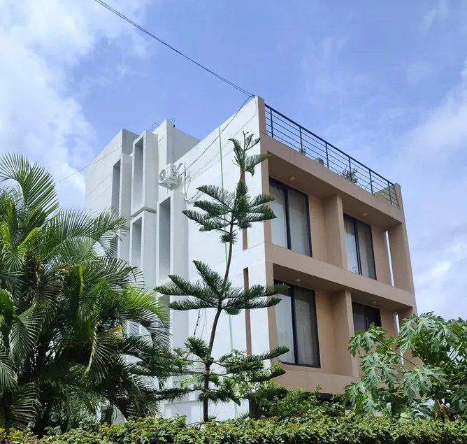 Liferoots Villa - Image 1