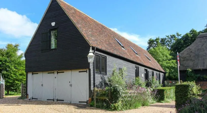 Duckpitts Barn - Image 1