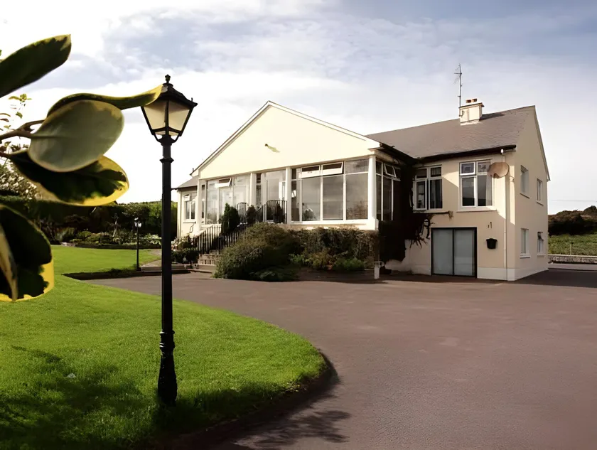 Rowanville Lodge - Image 1