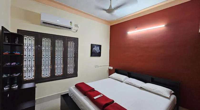 Shriya Home Stay - Image 1