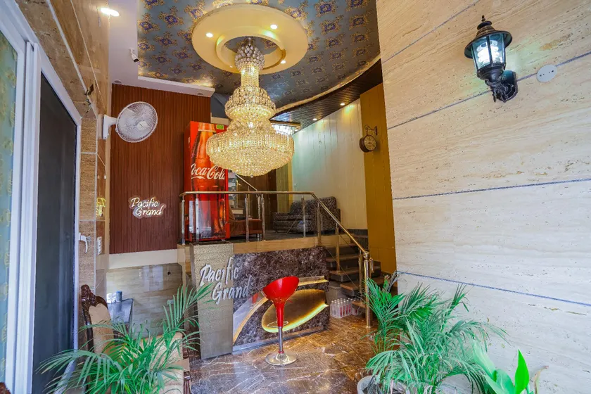 Pacific Grand - Image 1
