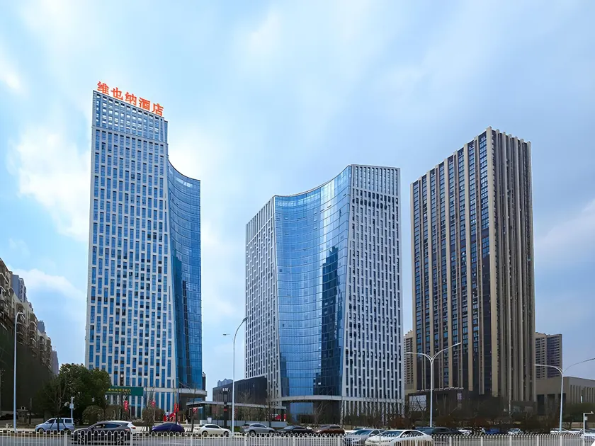 Vienna Hotel Wuhan Wenhua Avenue Jiangxia Keting Metro Station - Image 1