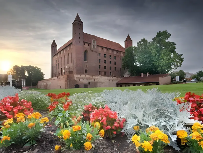 Zamek Gniew - Pałac Marysieńki - Image 1