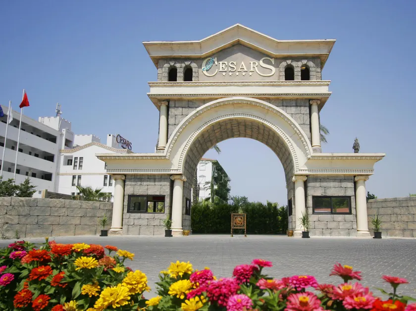 Cesars Resort Side - Image 1