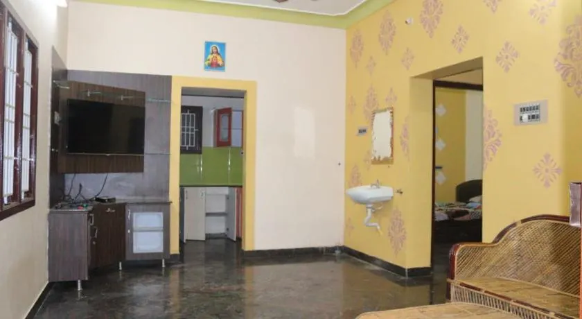 Royal Peters Holiday Homes, Main Falls, Coutralam - Image 1