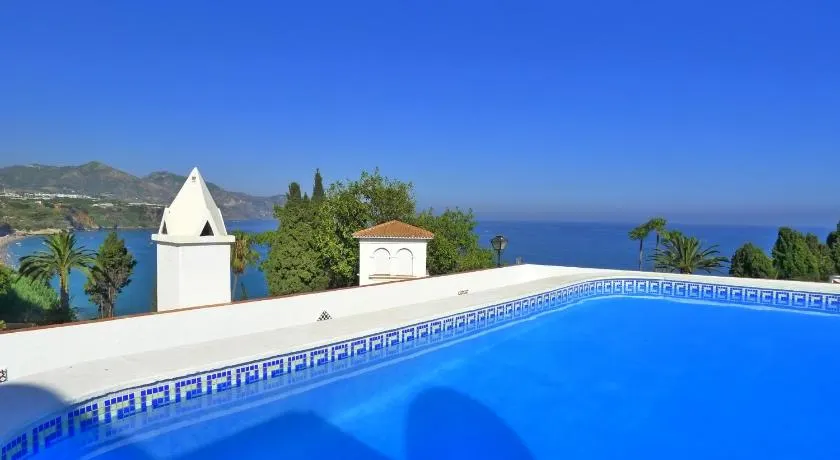Carabeo 99 - Sleeps 4 - Image 1