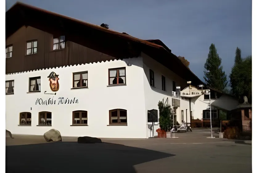 Landhotel Weißes Rössle - Restaurantbetrieb von Donnerstag bis Sonntag - Image 1