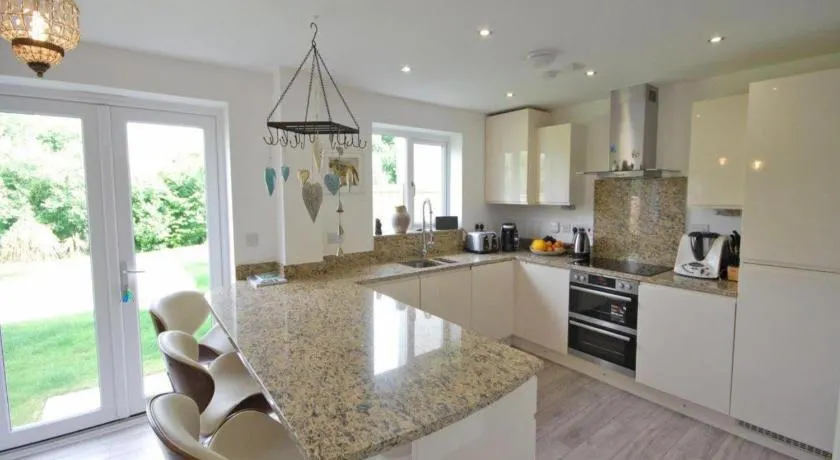 Luxurious House in Cornwall - Image 1