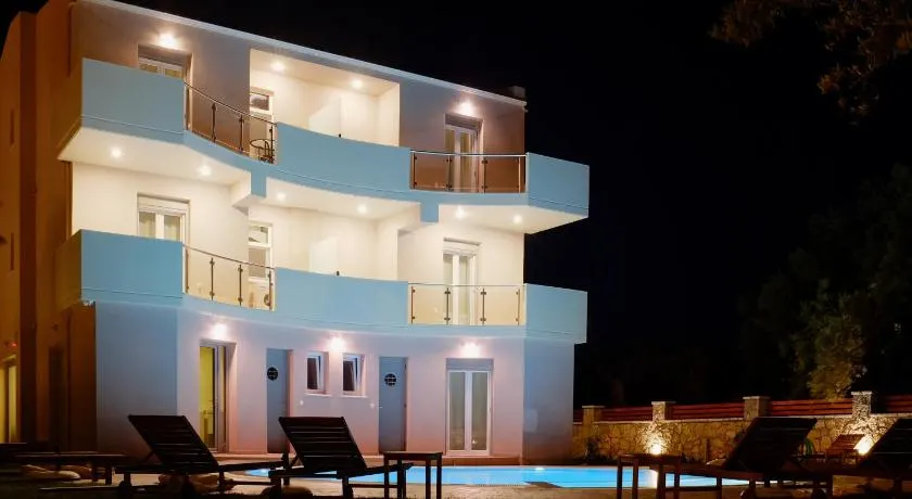 Kamares Luxury Apartments - Image 1