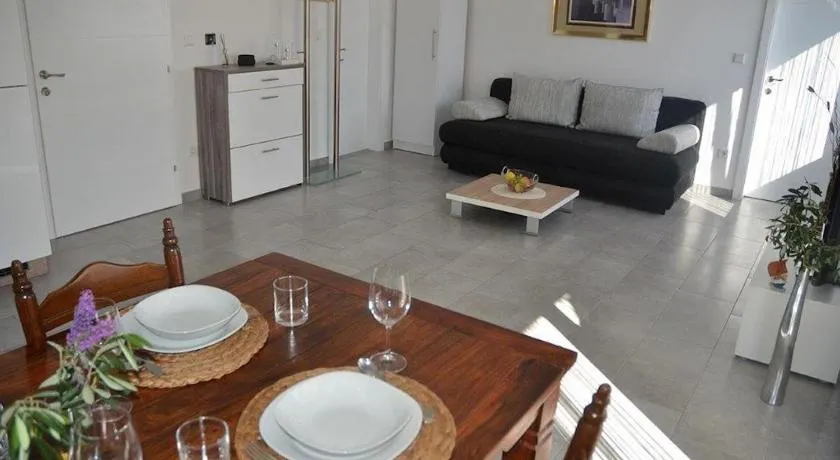 Apartments Villa Marina - Image 1