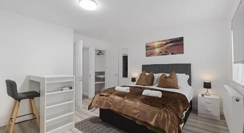 Stylish Studio room in Mill Hill - Image 1