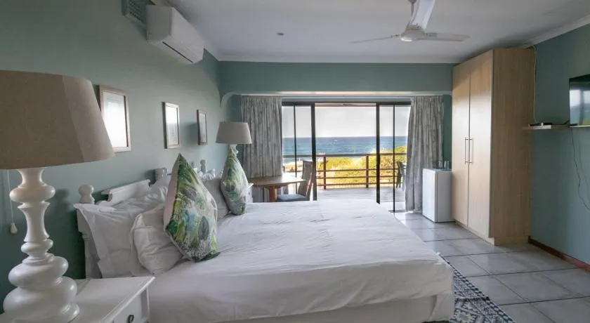 Glenashley Beach Accommodation - B&B and Backpackers - Image 1