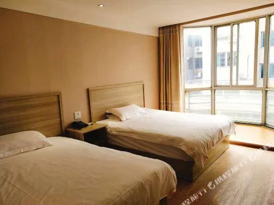 Hua Yang Hotel - Image 1