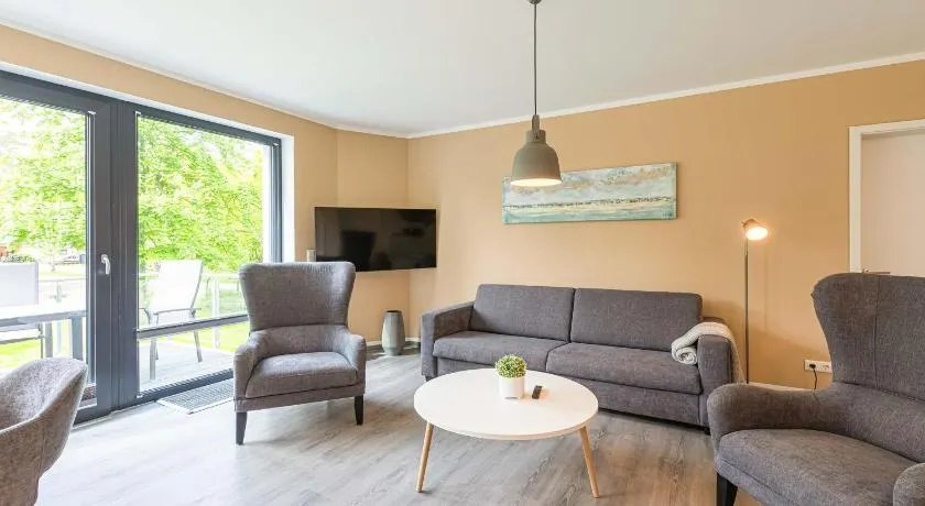 Herr Brummer - Stilvolles 3-Zimmer-Apartment mit Balkon & Sauna - Image 1