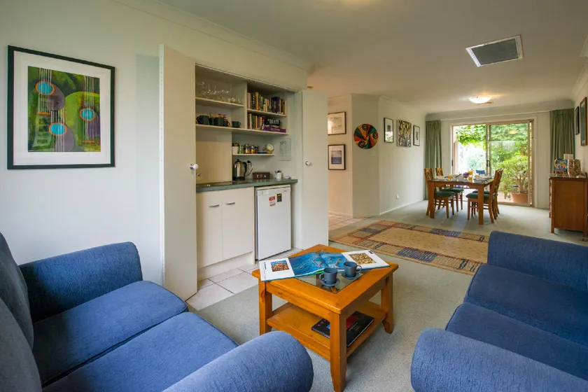 Bellevue Bed & Breakfast - Image 1
