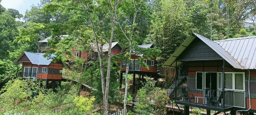 Santhi Hill View Resort - Image 1