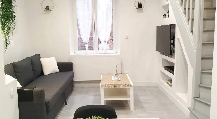 La petite maison - Image 1