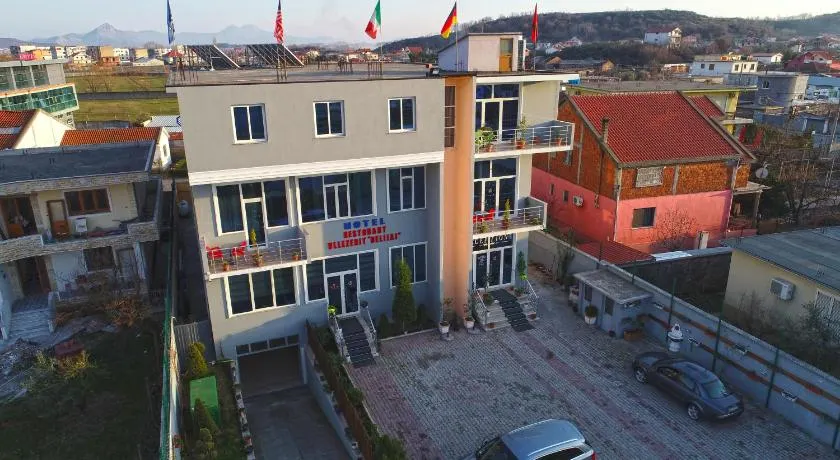 HOTEL St PAULI - Image 1