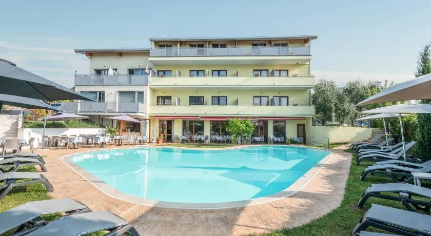 Hotel Alessandra - Image 1