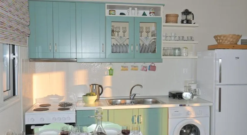 Orange apartment - Image 1