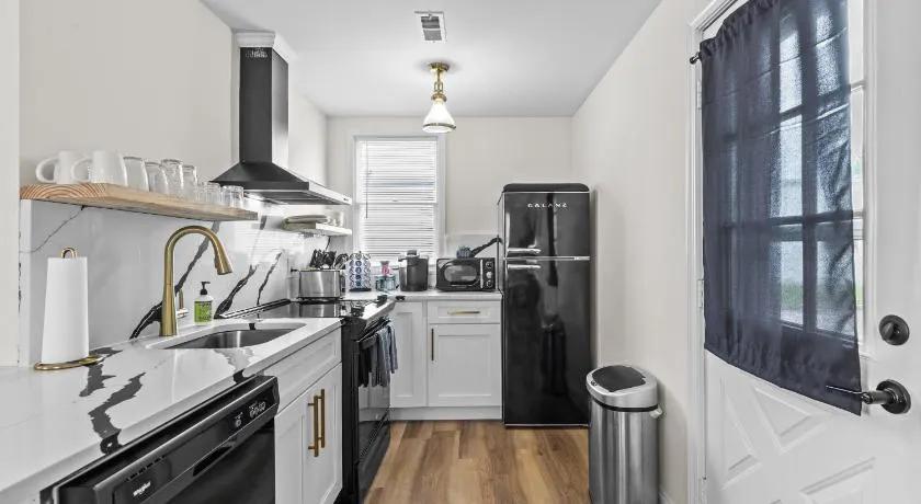 Wentzville One Bedroom Home - Image 1