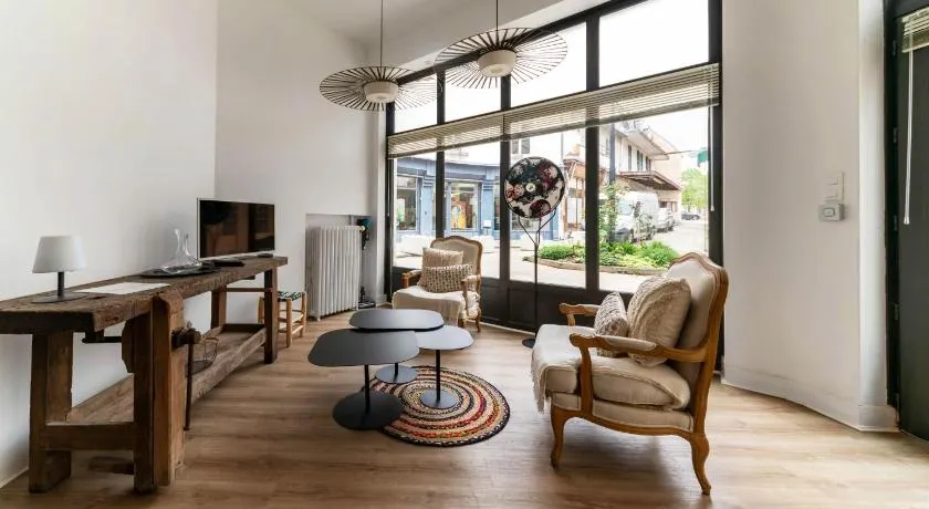 Le Noyer - Maison design dans l'hyper centre - Image 1