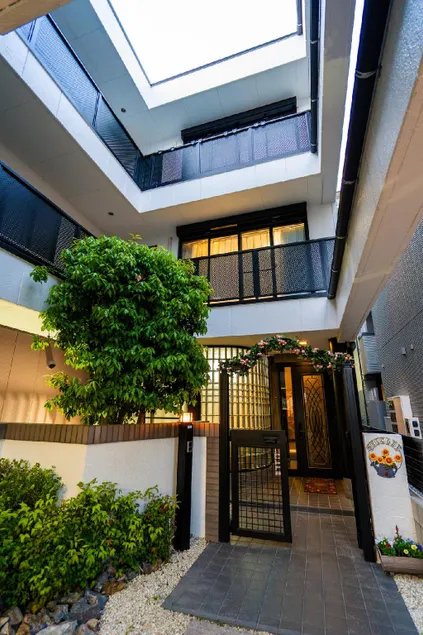 Elevator, free parking,7 minutes to Nagoya Station - Image 1