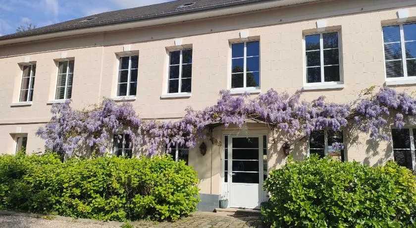 Maison Menadel - Image 1