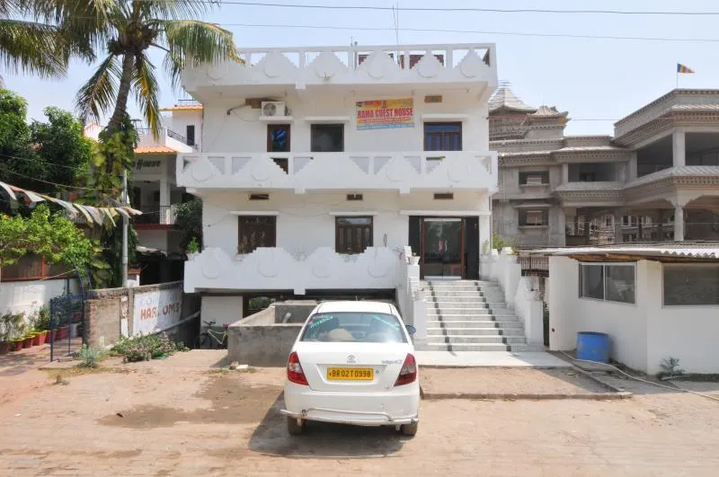 Rama Guest House - Image 1