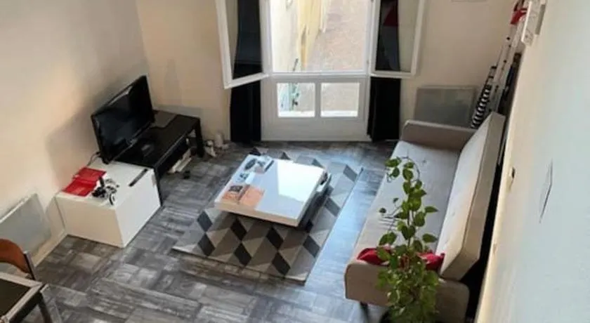 Joli duplex en centre ville de 40m2 climatisé - Image 1