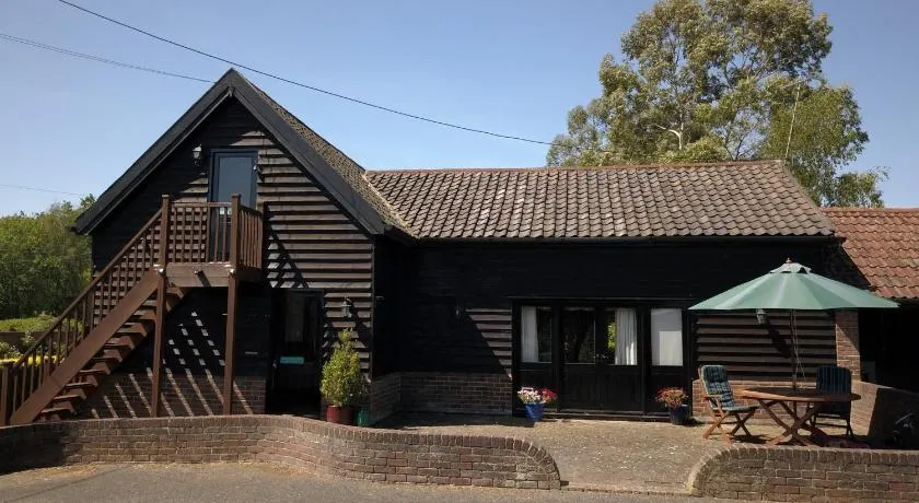 Paddock Barn ~ Kort og langtidsophold, kæledyr er velkomne ~ Woodbridge, Framlingham ar - Image 1